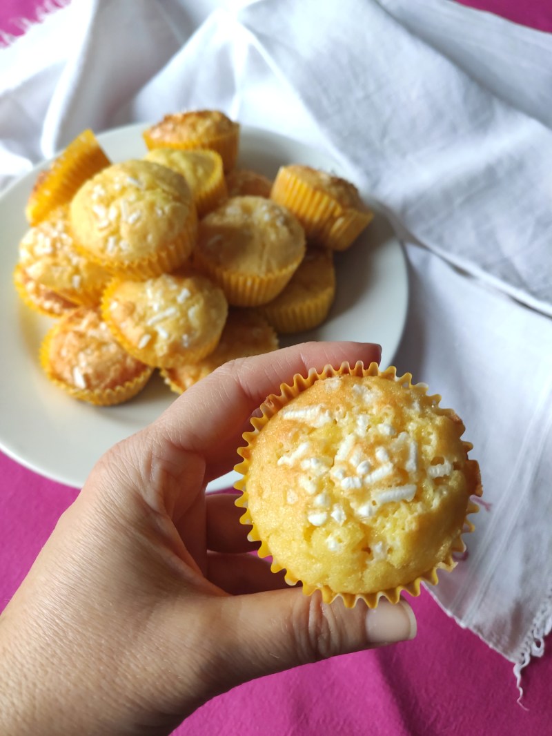Muffin cioccolato bianco e limone 2