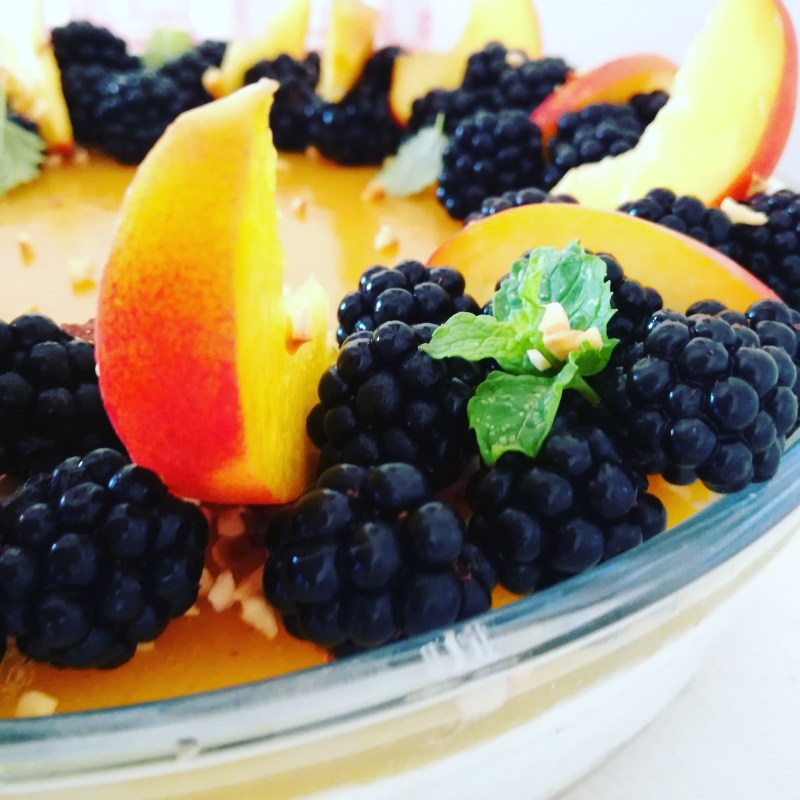 torta allo yogurt con gelatina di pesche @fraduefuochi