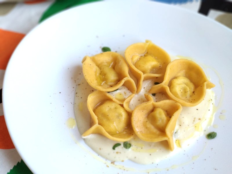 Ravioli patate maggiorana e pecorino