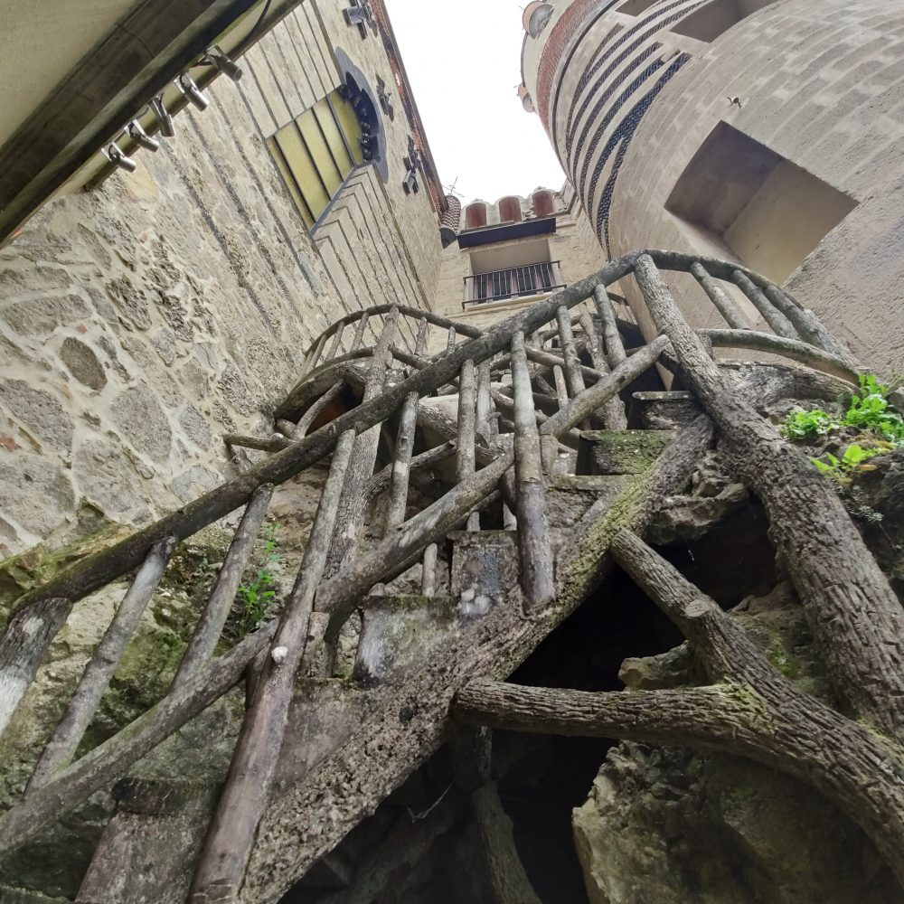 Rocchetta Mattei - esterno